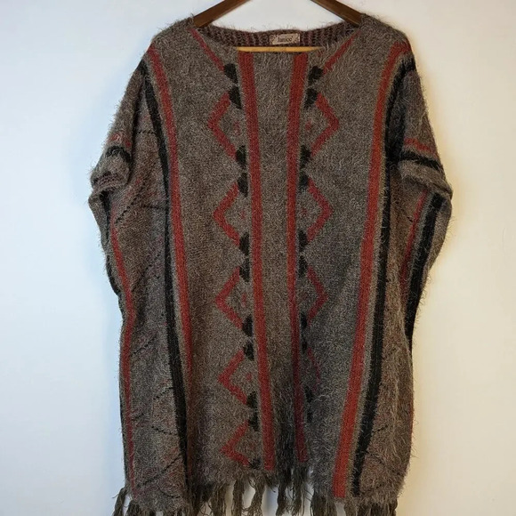 Janice Boho Fringe Poncho - One Size - Picture 2 of 10
